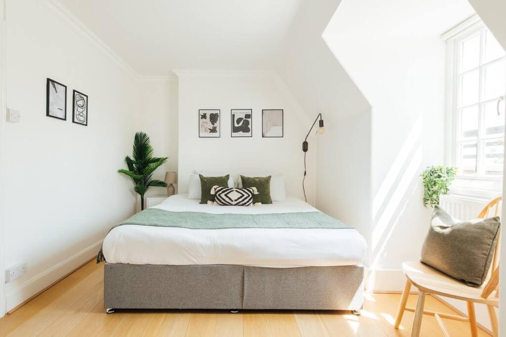 Charming 2 Bedroom Flat In The Heart Of Kings Cross, Лондон Экстерьер фото