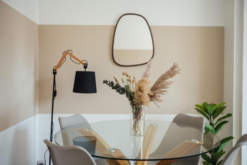 Charming 2 Bedroom Flat In The Heart Of Kings Cross, Лондон Экстерьер фото